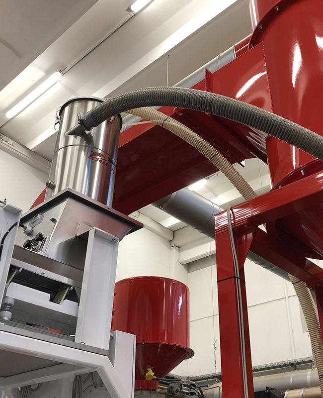 Trasporto Caffè alla confezionatrice con Delfin Pneumatic Conveyors