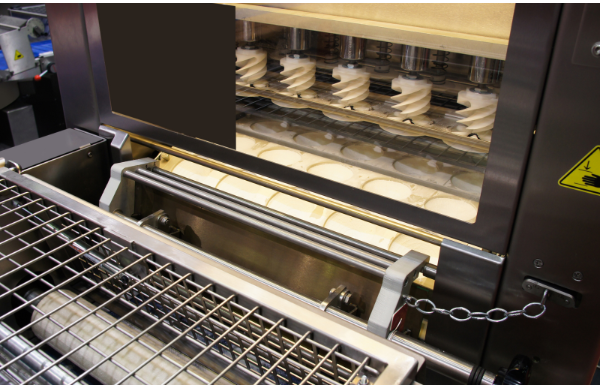 Loading and unloading mixer with baked goods-Delfin Pneumatic Conveyors